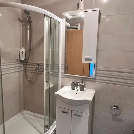 Dom Sunca * Τρέμπινιε